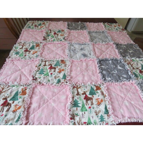 Flannel Rag Quilt With Batting, Stroller Size 35 x 35, Winter Snowflakes, Deer - Picture 1 of 10
